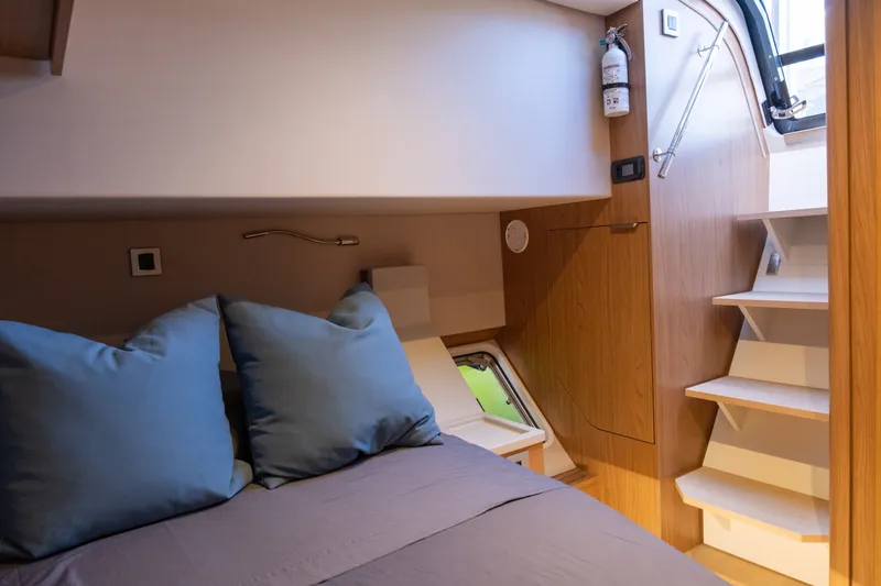 Slide: The Image of Bali 4.8 2025 - 6046187