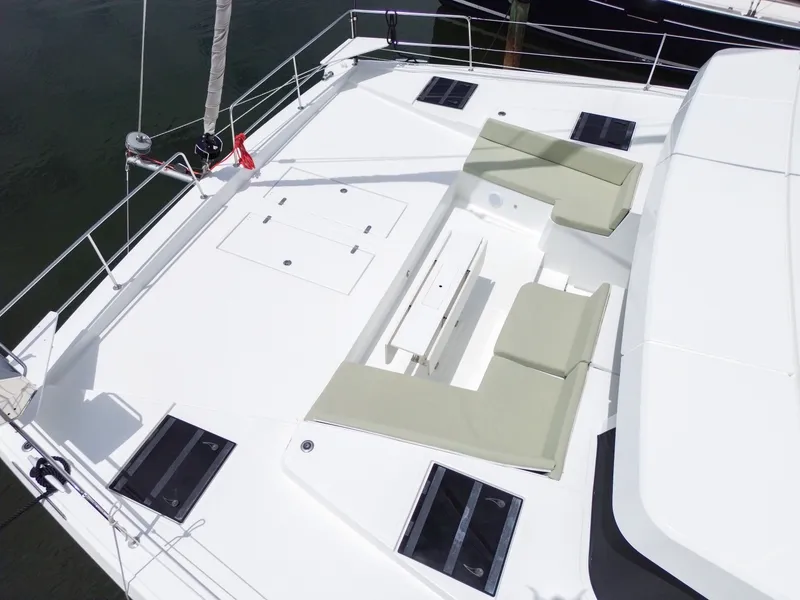 Slide: The Image of Bali 4.8 2025 - 6046204