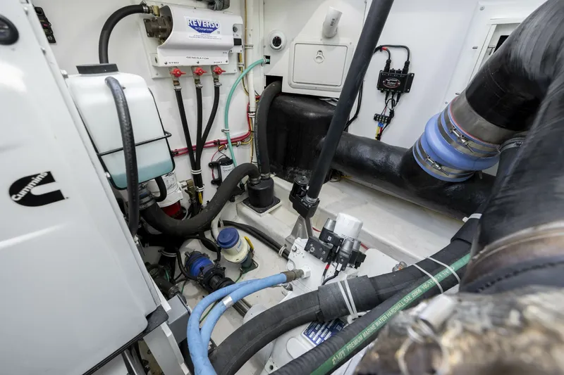 Slide: The Image of Albemarle 410 Express Fisherman 2019 - 6043139