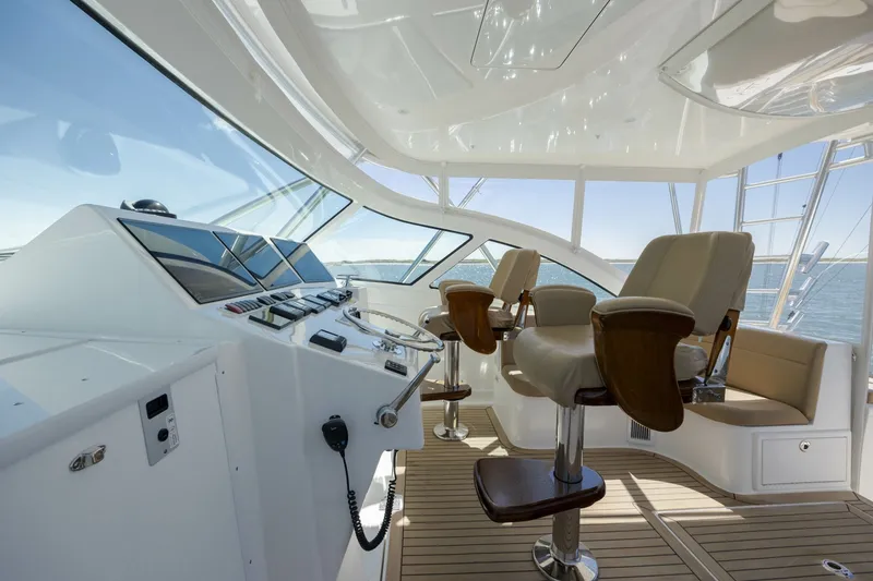 Slide: The Image of Albemarle 410 Express Fisherman 2019 - 6043180