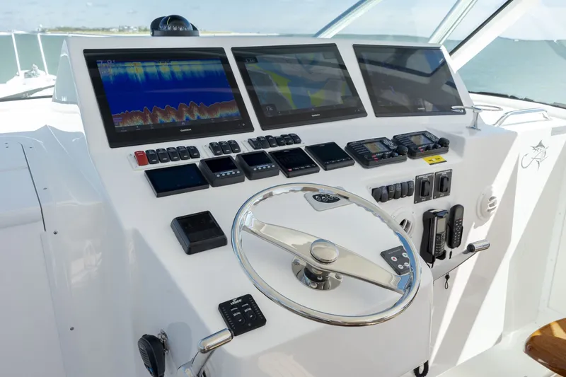 Slide: The Image of Albemarle 410 Express Fisherman 2019 - 6043183