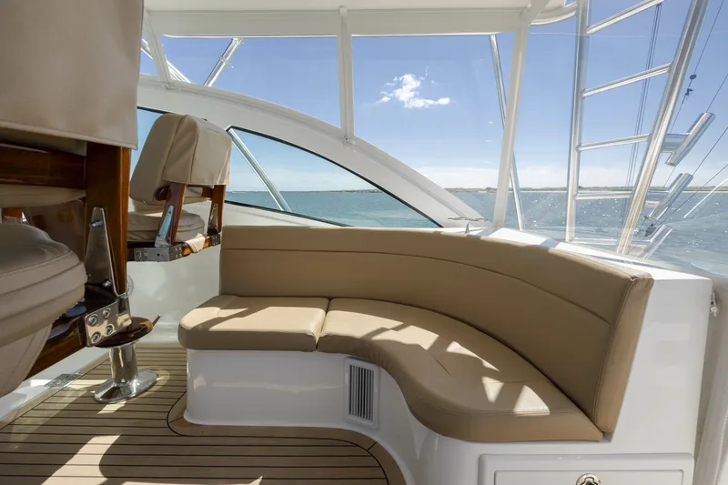 Slide: The Image of Albemarle 410 Express Fisherman 2019 - 6043187