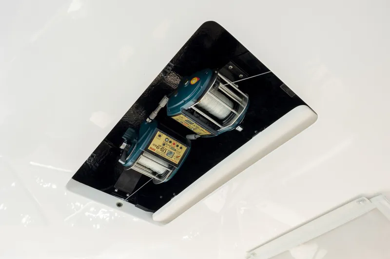 Slide: The Image of Albemarle 410 Express Fisherman 2019 - 6043188