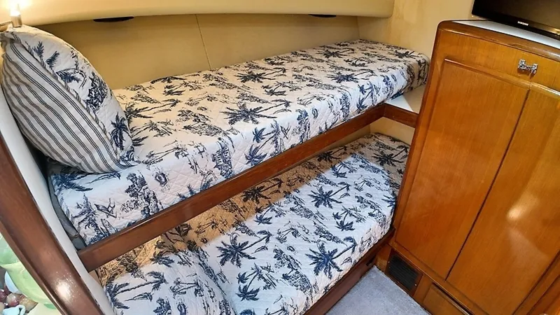 Slide: The Image of 0005654222 - 6043258