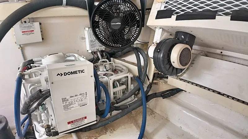 Slide: The Image of 0005654250 - 6043267