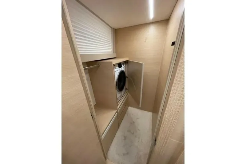 Slide: The Image of Greenline 45 Fly 2022 - 6043634