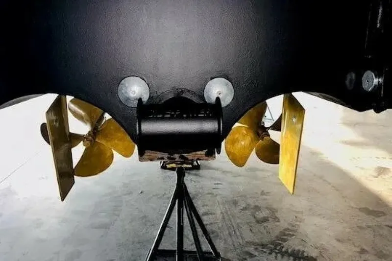 Slide: The Image of Greenline 45 Fly 2022 - 6043636