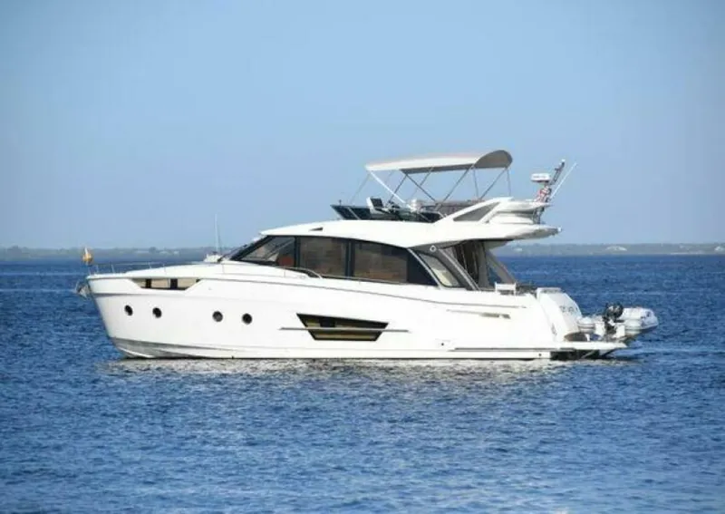 Slide: The Image of Greenline 45 Fly 2022 - 7381947