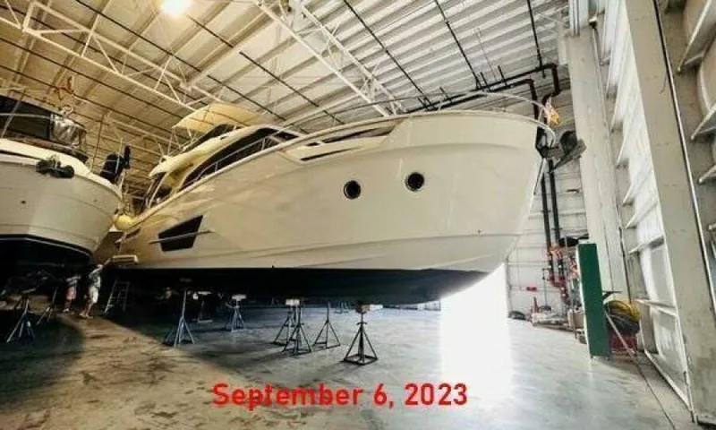 Slide: The Image of Greenline 45 Fly 2022 - 7381902