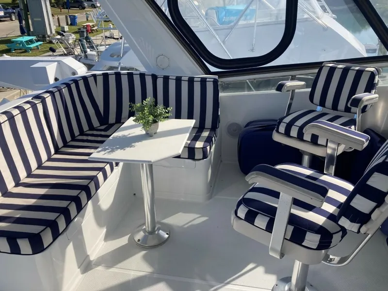 Slide: The Image of Flybridge Lounge And Table - 6062826