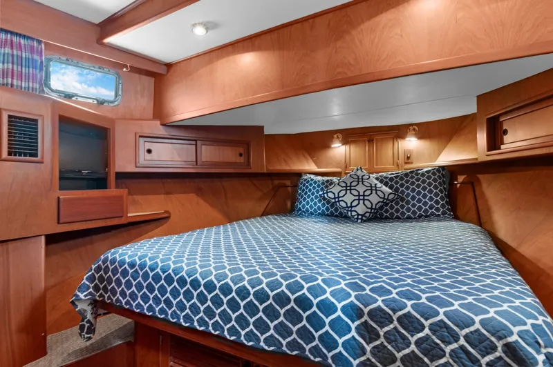 Slide: The Image of Guest Stateroom Forward - 6062842