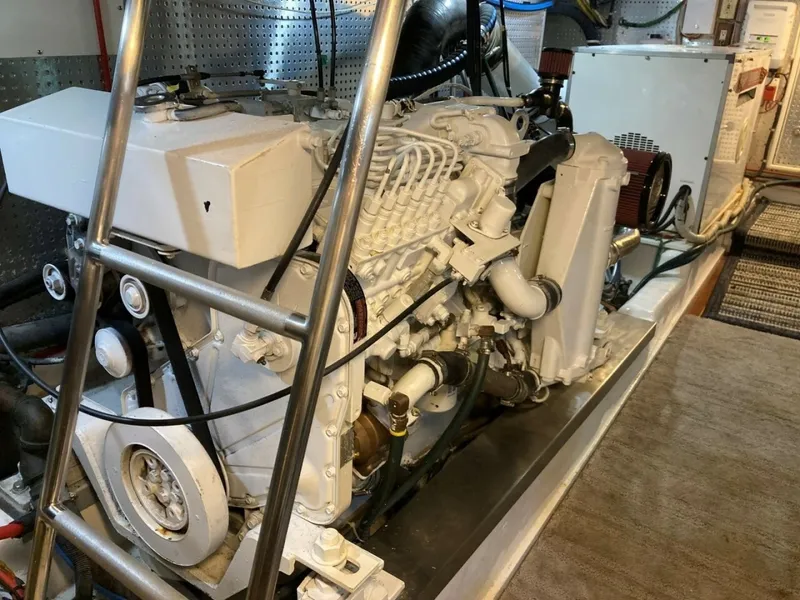 Slide: The Image of Starboard Motor - 6062905