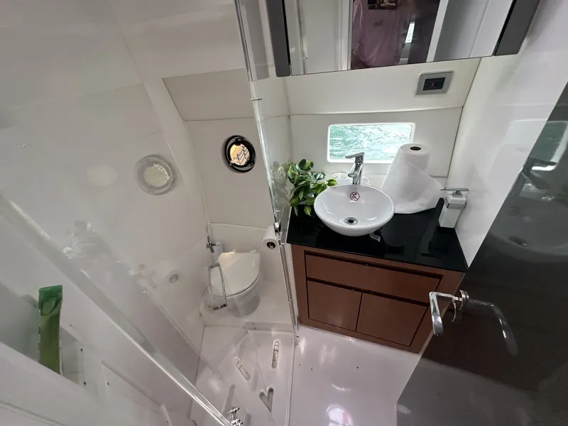 Slide: The Image of Schaefer 400 Sport 2022 - 6044525