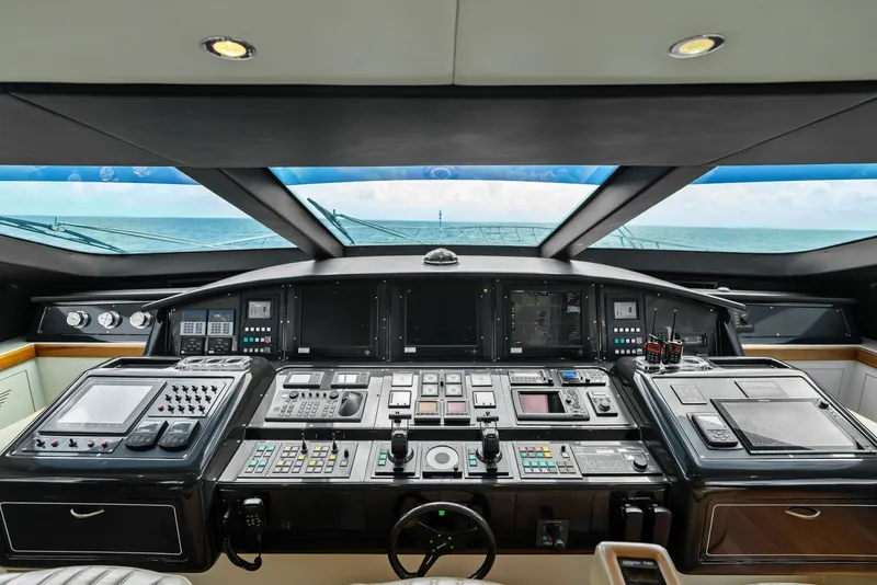 Slide: The Image of Mangusta 130 2005 - 6044066