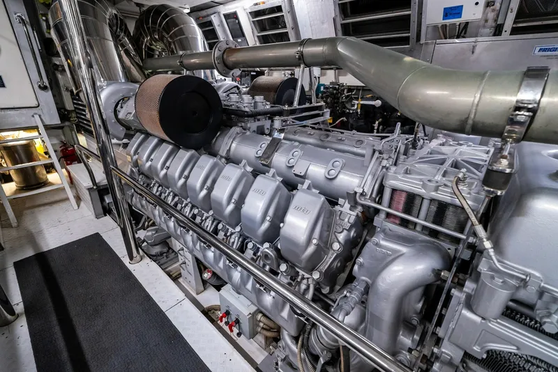 Slide: The Image of Mangusta 130 2005 - 6044078