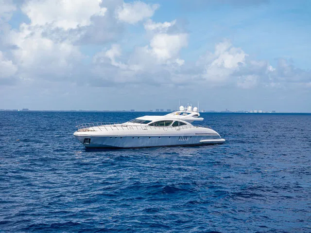 Slide: The Image of Mangusta 130 2005 - 132