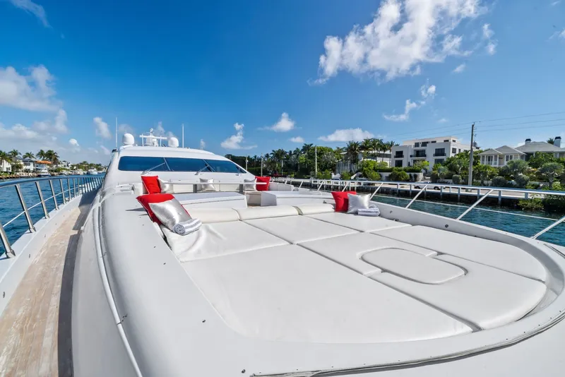 Slide: The Image of Mangusta 130 2005 - 6043950