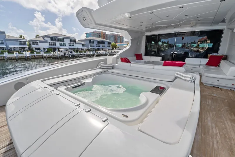 Slide: The Image of Mangusta 130 2005 - 6043953