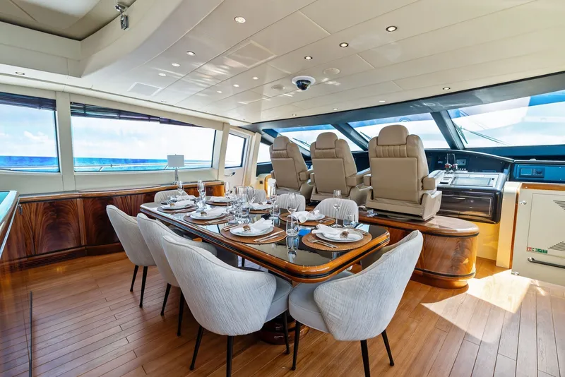 Slide: The Image of Mangusta 130 2005 - 6044002