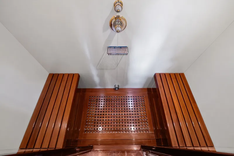 Slide: The Image of Mangusta 130 2005 - 6044032