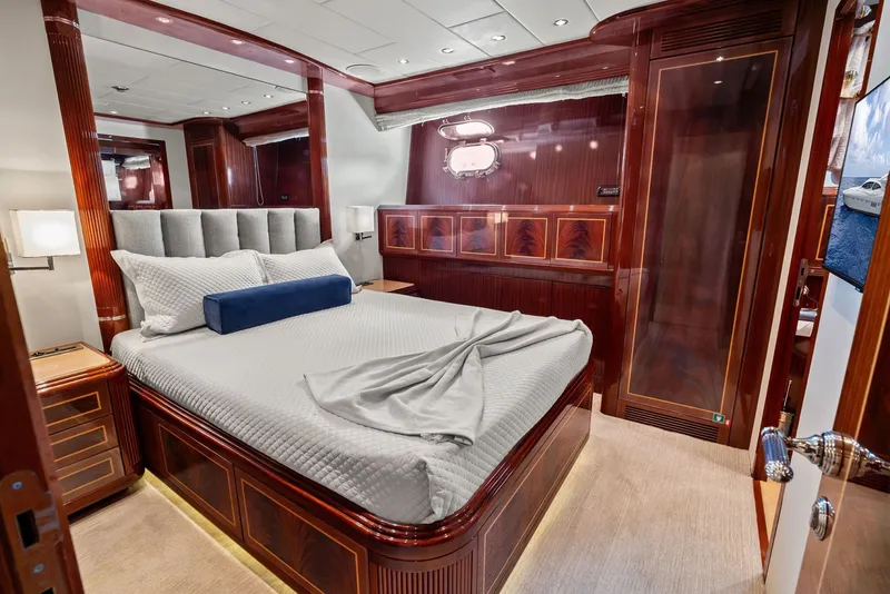 Slide: The Image of Mangusta 130 2005 - 6044033