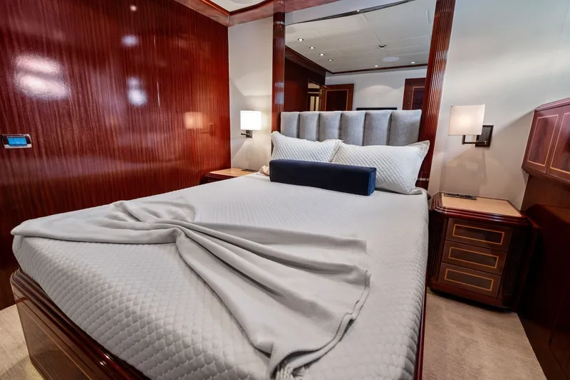 Slide: The Image of Mangusta 130 2005 - 6044037