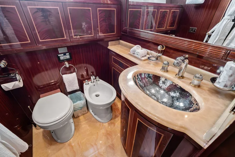 Slide: The Image of Mangusta 130 2005 - 6044035