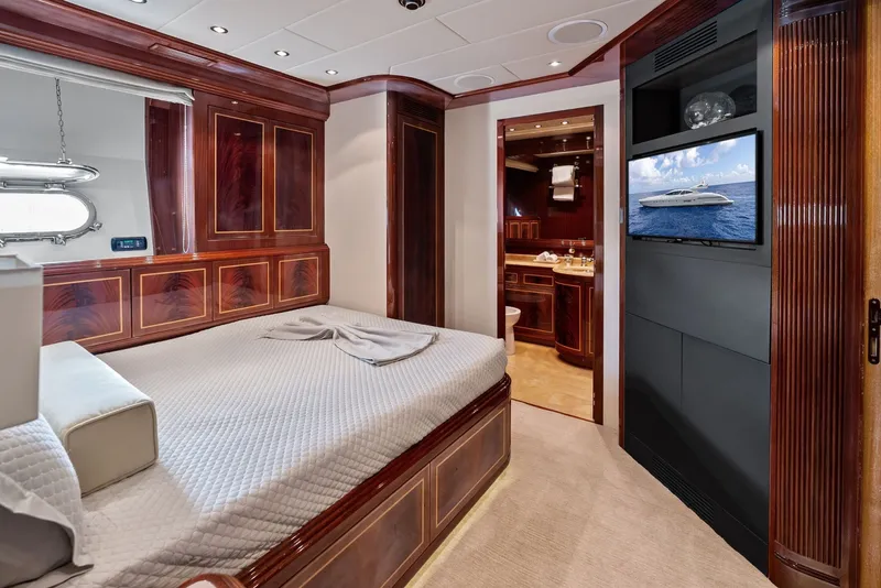 Slide: The Image of Mangusta 130 2005 - 6044039