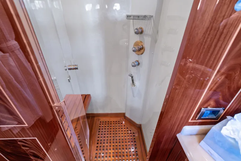 Slide: The Image of Mangusta 130 2005 - 6044050