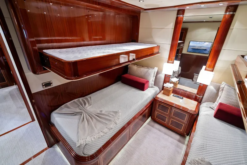 Slide: The Image of Mangusta 130 2005 - 6044053