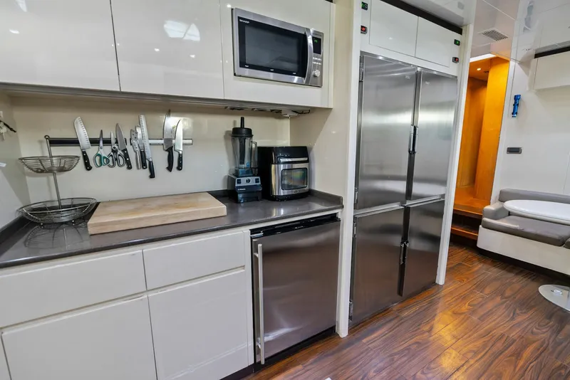 Slide: The Image of Mangusta 130 2005 - 6044062