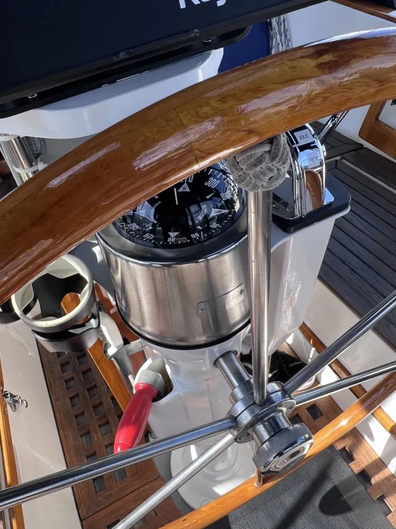 Slide: The Image of Cabo Rico 38R 1990 - 6044103