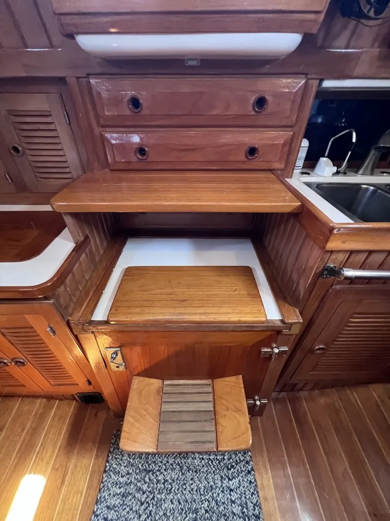 Slide: The Image of Cabo Rico 38R 1990 - 6044112