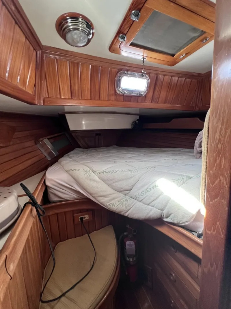 Slide: The Image of Cabo Rico 38R 1990 - 6044119