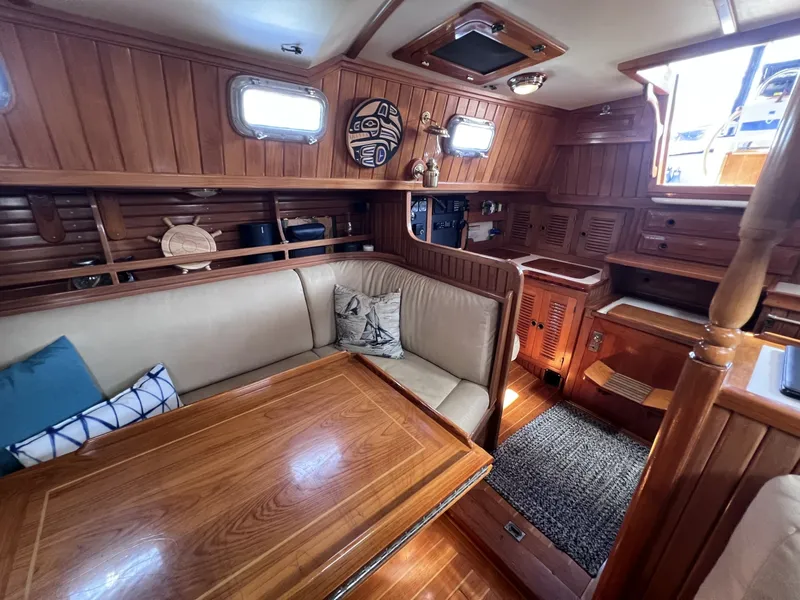 Slide: The Image of Cabo Rico 38R 1990 - 6044124