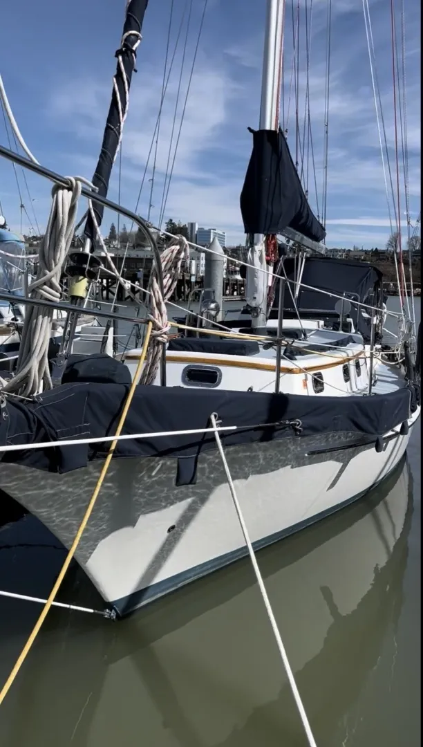 Slide: The Image of Cabo Rico 38R 1990 - 6044091