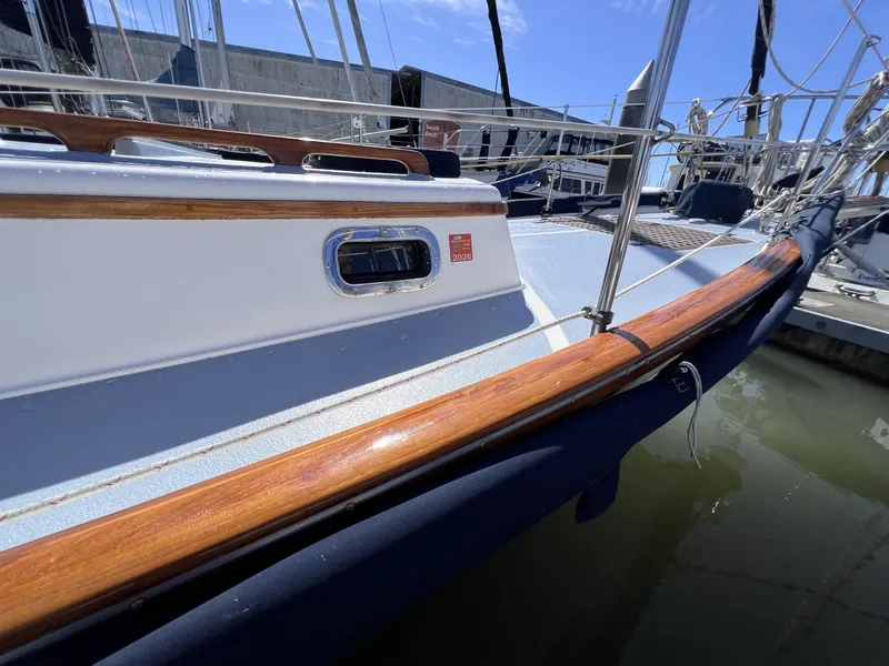 Slide: The Image of Cabo Rico 38R 1990 - 6044093