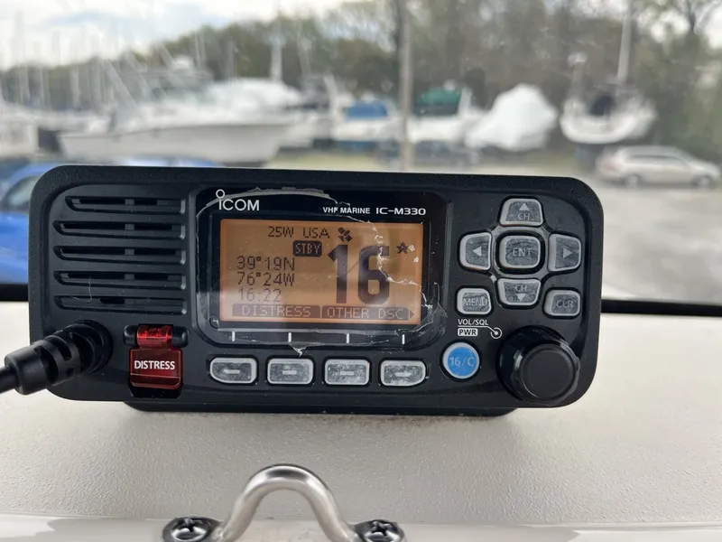 Slide: The Image of Grady-White 180 Fisherman 2022 - 6044159