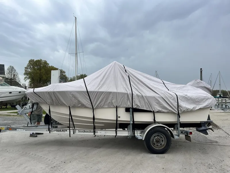 Slide: The Image of Grady-White 180 Fisherman 2022 - 6044180