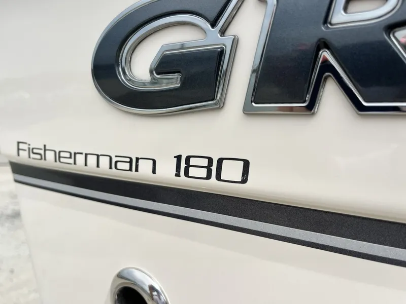 Slide: The Image of Grady-White 180 Fisherman 2022 - 6044181