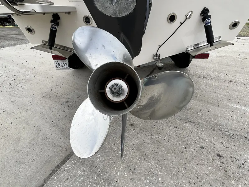 Slide: The Image of Grady-White 180 Fisherman 2022 - 6044145