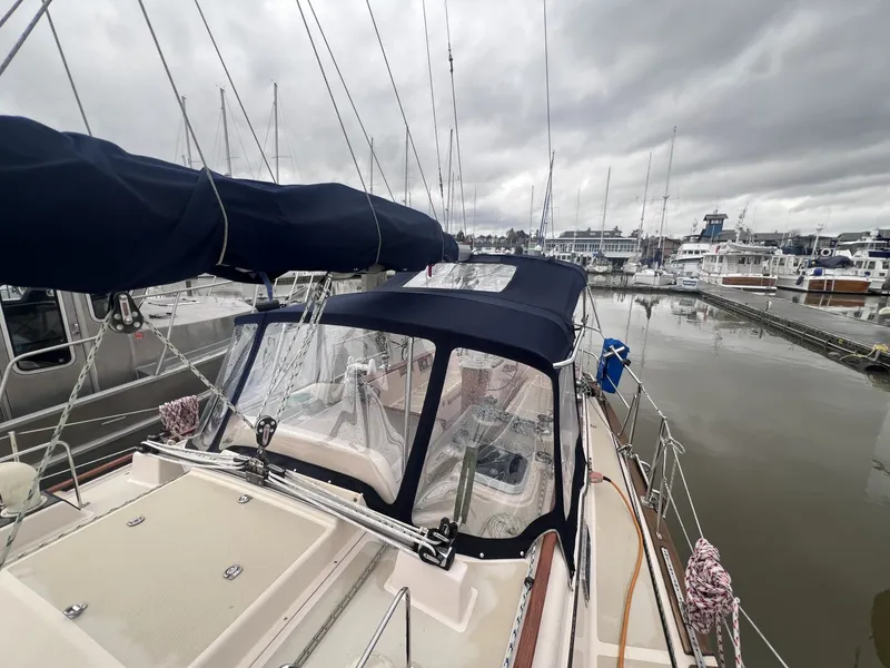 Slide: The Image of Island Packet 37 1997 - 6044197