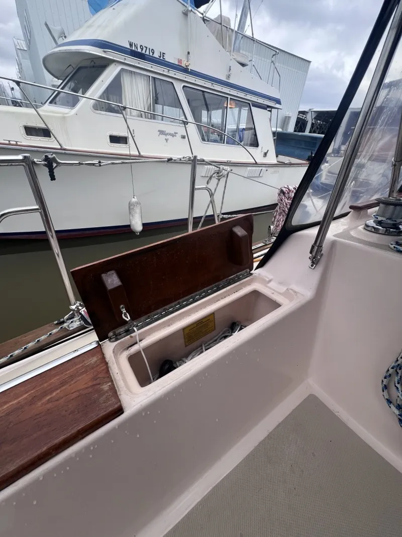 Slide: The Image of Island Packet 37 1997 - 6044200