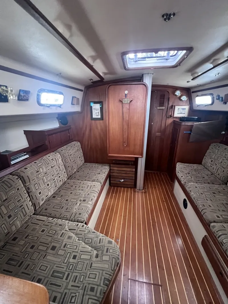 Slide: The Image of Island Packet 37 1997 - 6044206