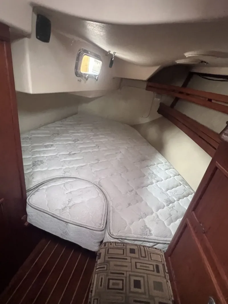 Slide: The Image of Island Packet 37 1997 - 6044213