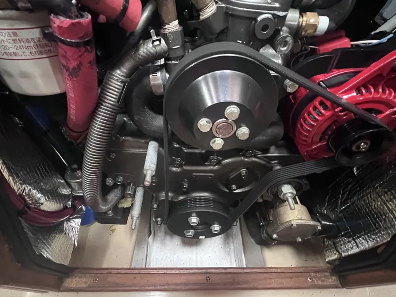 Slide: The Image of Island Packet 37 1997 - 6044224