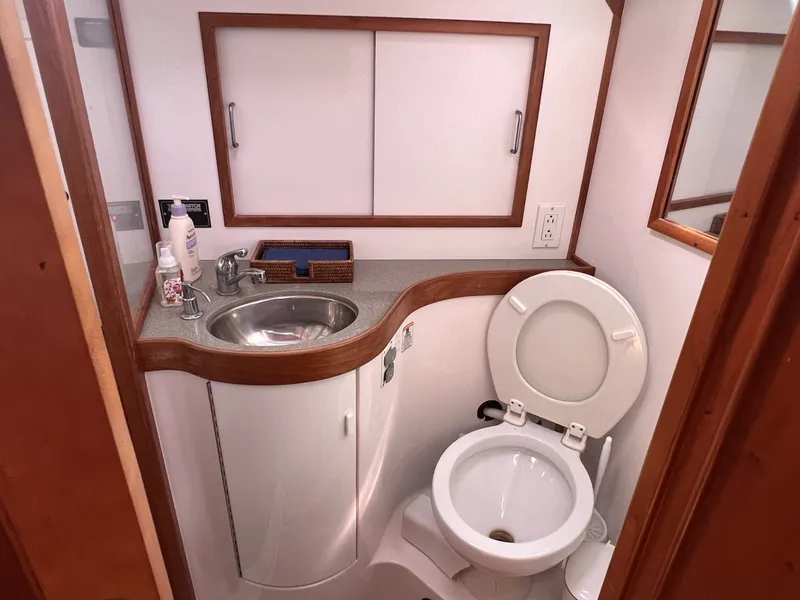 Slide: The Image of Sabre 426 2006 - 6044269