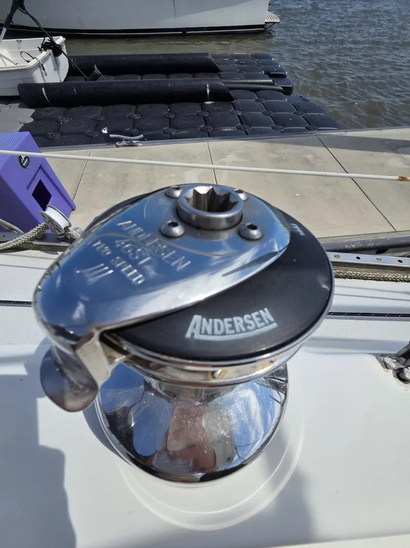 Slide: The Image of Morgan Out Island 33 1976 - 6044287