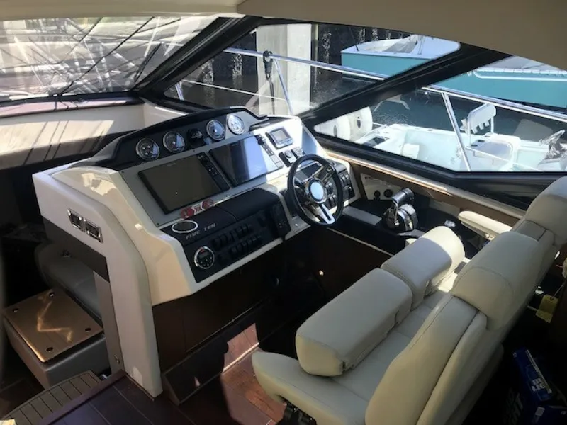 Slide: The Image of Sea Ray 510 SUNDANCER 2016 - 6044320