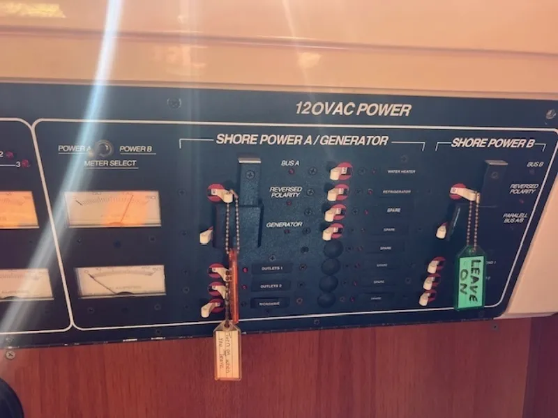 Slide: The Image of Hunter 430 1997 - 6044377